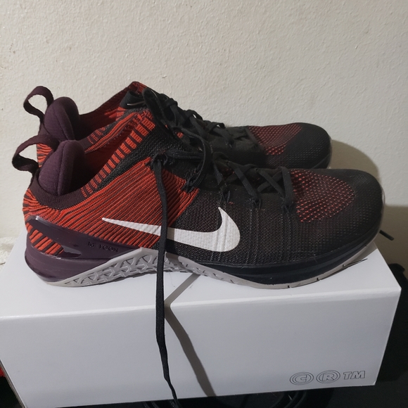 Nike metcon4 flyknit - Picture 2 of 3